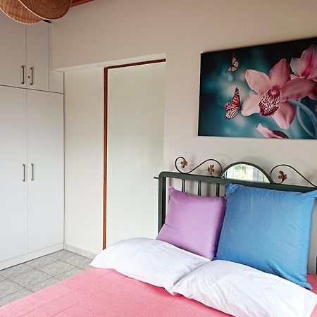 Zoi'S Hοuse.Vacation Home In Mani Near Vathi Beach Exteriör bild